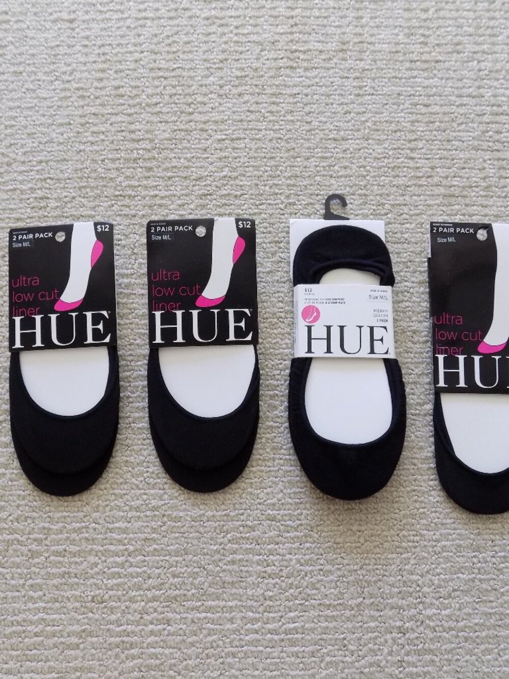 NEW WOMENS HUE ULTRA LOW CUT HIDDEN LINER SOCKS BLACK SIZE M/L